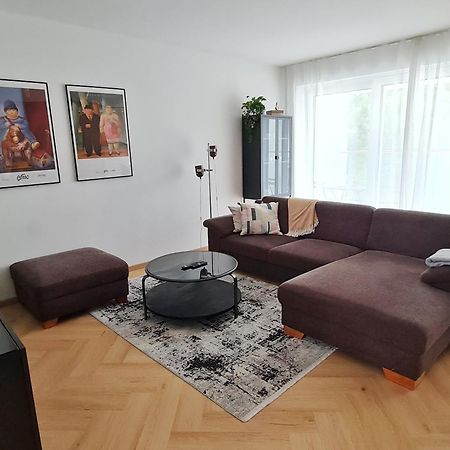 Beautiful New Apt In Old Town Near Train Station - Free Parking Bratislava Exterior photo